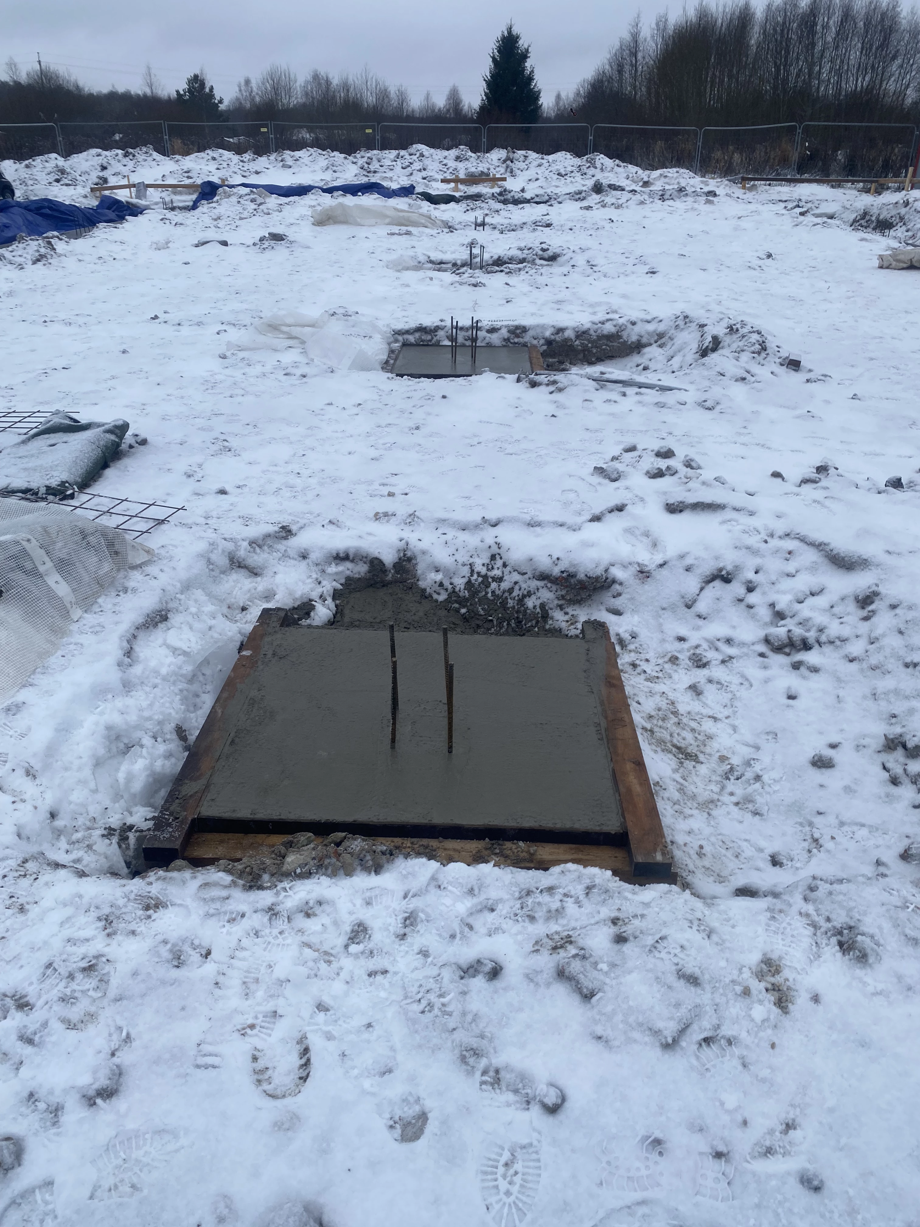 Äripinna vundamendi ehitus